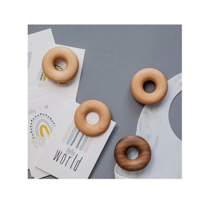 Clip de Sac en Bois Écologique Multifonctionnel de Qualité Alimentaire en Hêtre et Noyer, Personnalisable avec Logo, Lot de 2 Pièces - Product Image 3