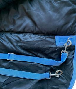 Couverture d'hiver pour cheval, marine, 200g et 350g de rembourrage, poids moyen et lourd - Product Image 3