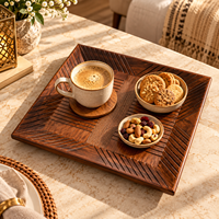 Plateau de service carré en bois naturel moderne de luxe, sculpté de motifs floraux |   Ensemble cadeau multifonctionnel pour table à manger décorative, cuisine, maison