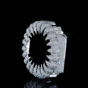 Boîtier de montre entièrement serti de strass argenté avec lunette à pointes, accessoire de bijouterie hip-hop pour hommes et femmes - Product Image 2