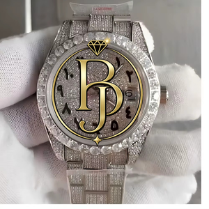 Reloj de Pulsera de Cuarzo para Hombre Briva, Totalmente Cubierto de Diamantes de Imitación, Lujoso, con Correa de Acero Inoxidable Plateado, Cristal Personalizado, Moissanita, Números Arábigos - Product Image 6