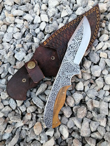 Couteau de chasse Skinner en acier D2 fait main, gravé sur mesure, couteau de camping, couteau de bushcraft, couteau de collection, couteau de collectioniste, cadeau. - Product Image 5