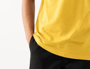 Camiseta Casual de Punto para Hombre, Cuello Redondo, Manga Corta, Color Amarillo, Corte Regular, Diseño Liso, Tela Jersey de Poliéster, Estampado Digital - Product Image 2