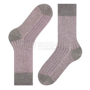 Chaussettes décontractées durables en tissu doux et respirant, parfaites pour les hommes et les femmes, idéales pour l'entraînement, l'exercice et les activités de plein air. - Product Image 5