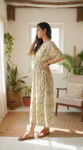 ชุดเดรสผ้าฝ้ายลายดอกไม้สำหรับผู้หญิง สไตล์โบฮีเมียนลำลอง เหมาะสำหรับใส่เที่ยวพักผ่อนช่วงฤดูร้อน - Product Image 2