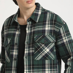 เสื้อเชิ้ตผ้าแฟลนเนลลายสก็อตทรงโอเวอร์ไซส์สำหรับผู้ชาย แขนยาว ปกคอพับ สวมใส่สบายๆ ในฤดูใบไม้ร่วง ผ้าฝ้าย 100% ป้องกันการยับ - Product Image 5