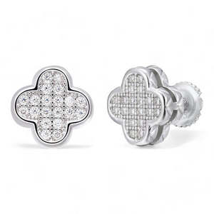 ต่างหูมอสซาไนต์รูปใบโคลเวอร์สี่แฉกประดับเพชรบนตัวเรือนเงินแท้ - Product Image 1