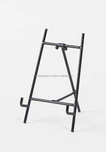 Porte-livres en métal noir, ajoutant un look élégant à la cuisine tout en offrant un support efficace pour les pages - Product Image 5