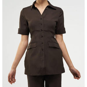 Tunique de travail pour femmes, idéale pour les salons de beauté, les spas, l'hôtellerie, le personnel d'entretien ménager, les serveurs et les employés de ménage. - Product Image 6