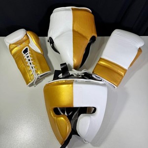 Nuevo Set de Boxeo de Piel Genuina Blanca y Dorada de Alta Calidad al por Mayor con Logotipo Personalizado, Equipo de Combate CP-BHG-02 - Product Image 1
