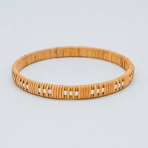 Bracelets en rotin tressés à la main, accessoires pour hommes et femmes, différentes tailles et designs disponibles. - Product Image 4