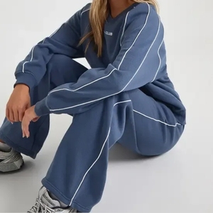 Ensemble survêtement streetwear personnalisé de haute qualité, 100 % coton, coupe oversize, avec pantalon de jogging et sweat à capuche unisexe, idéal pour la personnalisation. - Product Image 2