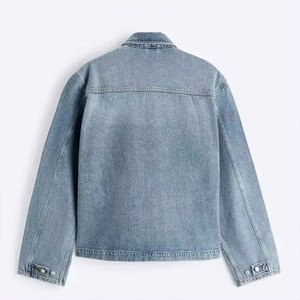 เสื้อแจ็คเก็ตยีนส์สีฟ้าอ่อนสำหรับผู้ชาย ทรงปกติ ปกเสื้อพับได้ ติดกระดุมแถวเดียว สไตล์ลำลอง ผ้าฝ้ายฟอก ลุคฤดูใบไม้ร่วง - Product Image 6