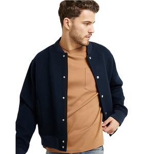 Soldes d'usine Nouveau design T-shirt homme à poche poitrine respirant séchage rapide personnalisé OEM Polyester/Coton Col rond Manches courtes - Product Image 3