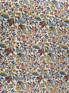 Accessoires pour femmes en tissu 100% coton pur, écologique, à séchage rapide, de poids moyen, imprimé floral indien à la main, multicolores - Product Image 1