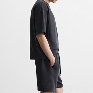 Conjunto de Camiseta Oversize de Algodón y Pantalones Cortos con Cordón para Hombre, Estilo Urbano y Casual, Traje de 2 Piezas, Venta al por Mayor, OEM, Logotipo Personalizado - Product Image 2
