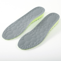 Semelles intérieures sportives en PU personnalisées en gros, rehausseuses de hauteur, avec coussinets souples, absorption des chocs, confortables, pour hommes et femmes