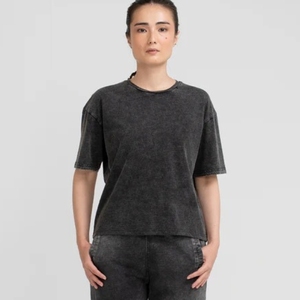 Camisetas de mezclilla para hombre y mujer, OEM, estilo casual urbano, transpirables, 100% algodón, para gimnasio, con logo personalizado, 360g, para todas las estaciones. - Product Image 6