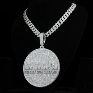 Bijoux HipHop sur mesure en argent sterling 925 avec pavé de moissanite VVS, pendentif lettre initiale pour homme, passe le test du diamant - Product Image 6