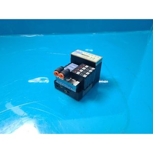 Ensemble de distributeur de électrovannes Koganei X80M-SI-02-L-3W-UR-6W d'occasion, pièces d'équipement semi-conducteur Legacy - Product Image 2