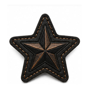 Écussons en cuir personnalisés de haute qualité, logo personnalisé, design embossé, étiquettes de vêtements durables pour accessoires de mode, vente en gros - Product Image 1
