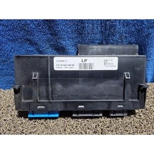 X6 ECU et modules informatiques d'occasion 6135924746502 - Product Image 1