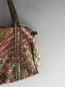 Sac fourre-tout en coton bohème à motif floral, design matelassé, poignées rayées, ouverture supérieure, usage quotidien, cadeau idéal pour elle - Product Image 6