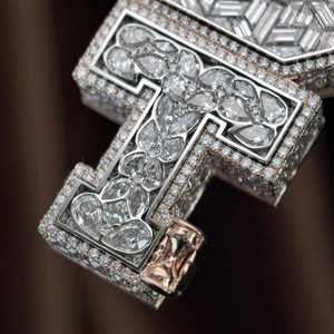 Colgante de Diamante Moissanite Personalizado Estilo Rapper con Incrustaciones de Diamantes VVS, Joyería Hip Hop con Colgantes de Letras VVS - Product Image 4