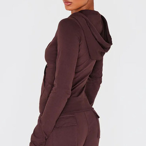Conjunto Deportivo Formal Corto para Mujer, Personalizado, de Poliéster/Algodón, Sudadera con Capucha de Corte Regular y Pantalones de Corte Recto, Conjunto para Correr - Product Image 3