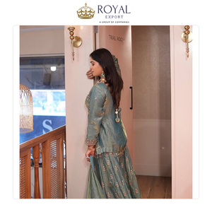 Colección de Diseñador de Ropa India de Alta Calidad, Traje Sharara de Seda Pura Fendy con Bordado de Lentejuelas - Product Image 2