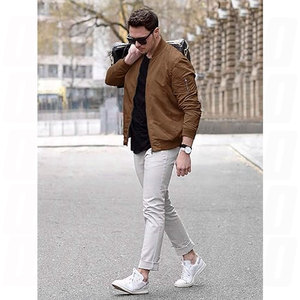 Blousons Bomber Premium Personnalisés – Blouson Delta Brodé avec Doublure en Satin – Broderie Lettres Grecques pour Hommes – Fil Chenille - Product Image 4