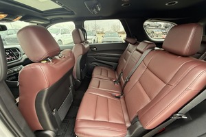 Dodge Durango GT 2026 Deluxe de Lujo con Navegación y Tracción en las Cuatro Ruedas (AWD) - Product Image 3