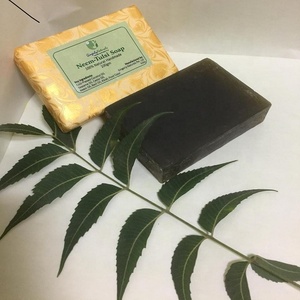 Anti-acné à base de plantes Neem Face Pack dans un emballage personnalisé - Product Image 3