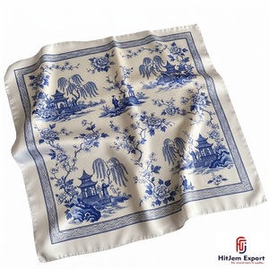 Écharpe Imprimée de Haute Qualité Tissu Léger Service d'Étiquetage Blanc Fabricant Textile OEM Produits en Tissu Personnalisés Bali Vente en Gros - Product Image 3