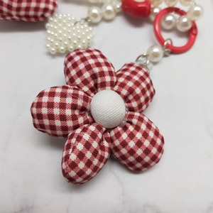 Adorable colgante de tela a cuadros, colgante clásico con lazo y flor, colgante con corazón de perlas y cuentas, colgante para uso diario para mayores de 14 años. - Product Image 5