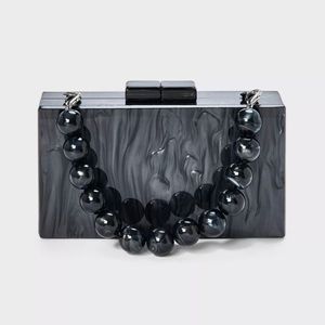 Bolso de Resina Hecho a Mano, Bolso de Mano y Cartera de Resina Epoxi - Marca H a CRAFT, Patrón Floral, para Moda y Fiestas - Product Image 4