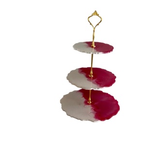 Soporte de Pastel de Resina de 3 Niveles, Elegante Exhibidor de Postres con Diseño Inspirado en Mármol y Herrajes Dorados, Soporte Ecológico para Cupcakes - Product Image 6
