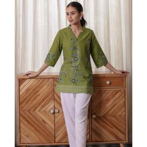 Ensemble de hauts Kurta pour femmes, vert, court, col en V, tissu tissé respirant, modeste - Product Image 4