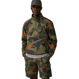 Coupe-vent en nylon 1/4 zip pour homme, personnalisable avec logo, imperméable, haute qualité, idéal pour l'été, les loisirs et les activités sportives en extérieur – Fabrication OEM - Product Image 5