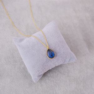 จี้ห้อยคอรูปหยดน้ำประดับลาบราดอไรต์ ตัวเรือนทองเหลืองชุบทอง ประดับด้วยพลอยธรรมชาติ ระยิบระยับ ทันสมัย เหมาะสำหรับทั้งชายและหญิง/ผู้หญิง - Product Image 4