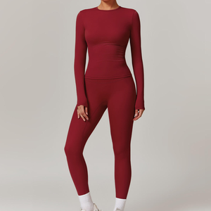 Conjunto de Yoga de 2 Piezas para Mujer Talla Grande, Leggings de Cintura Media y Top, Ajuste Delgado, Secado Rápido, Conjunto Deportivo - Product Image 2