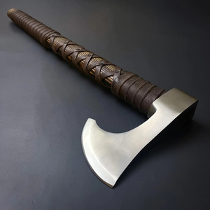 Hacha Vikinga Hecha a Mano de Acero al Carbono con Mango de Madera Duradero, Estilo Tradicional para Campismo al Aire Libre, Forjada a Mano con Filo Afilado - Product Image 6