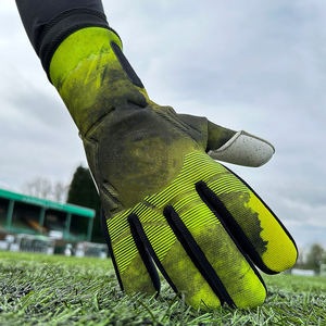 Guantes de Portero de Fútbol Profesionales de Alta Calidad, Cómodos, con Diseño de Logotipo Personalizado, Protección para los Dedos, de Látex - Product Image 3