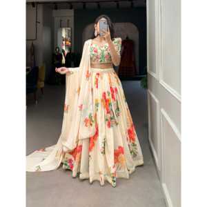 Conjunto Lehenga Choli de mujer con estampado floral en crema de diseñador - Product Image 3