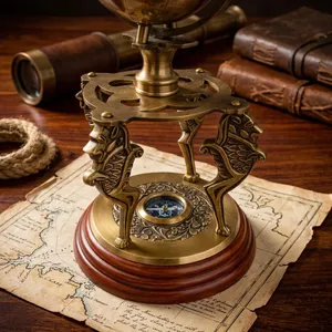 Globe armillaire vintage en laiton avec anneau zodiacal et support hippocampe, globe céleste décoratif pour la maison, le bureau ou la bibliothèque - Product Image 1