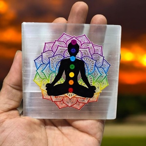 Placa de Carga de Piedra Preciosa Blanca Tallada de la Mejor Calidad con Símbolo 3D de los Siete Chakras, Posavasos Cuadrado, Meditación, Año Nuevo Chino - Product Image 6