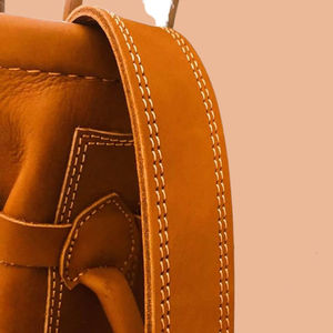 Sac de golf de luxe de la série Signature, fabriqué en cuir PU, de haute qualité, léger et de grande capacité - Product Image 4