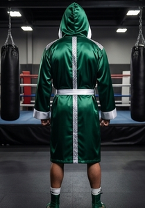 HAWK SPORTS INDUSTRIES Robe de boxe verte à capuche en polyester, durable, confortable, pour toutes les saisons, robe d'entraînement, emballage personnalisé - Product Image 2