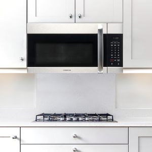Horno microondas de sobremesa, 1.7 Cu. Calentador de agua de 1000W con recalefacción automática y bloqueo para niños - Product Image 3