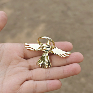 แหวนปรับขนาดได้ลายนกอินทรีชุบทอง 18k ประดับด้วยคริสตัลควอตซ์สีเขียวขนาดเล็กและคริสตัล CZ สไตล์ฟีนิกซ์ เหมาะสำหรับเป็นของขวัญสำหรับทุกเพศ - Product Image 5